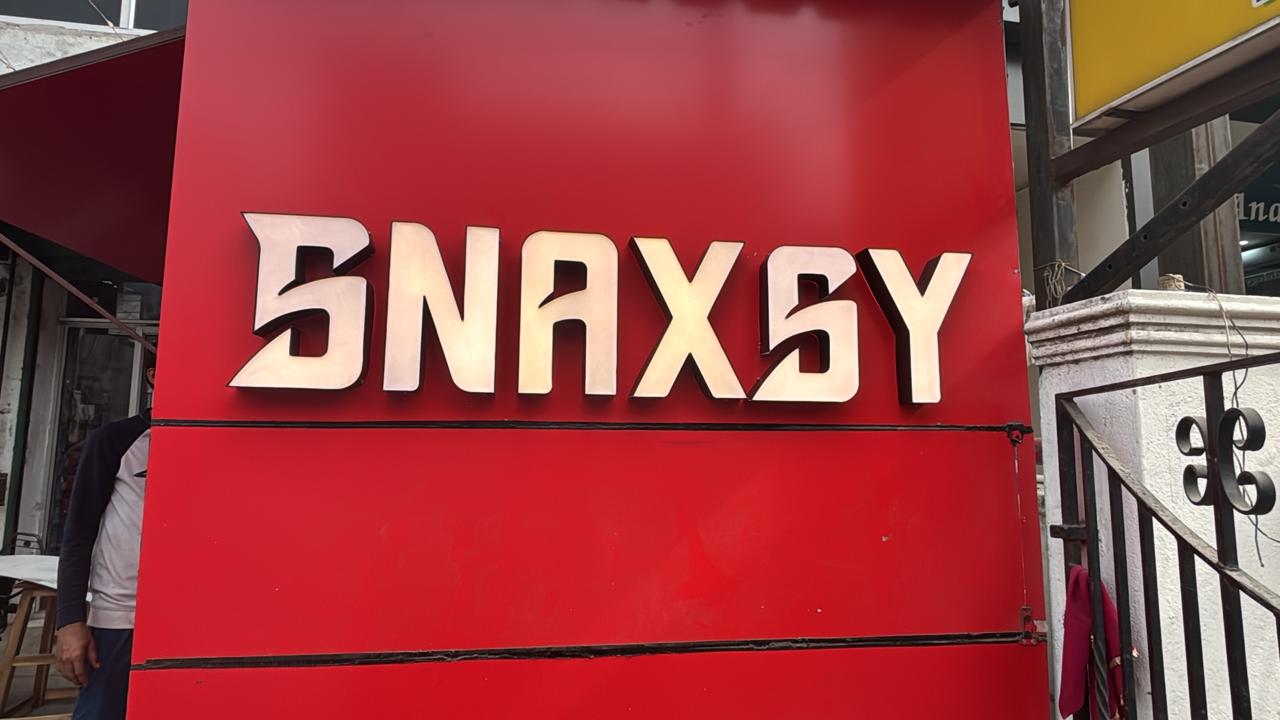 ACP with Trimcap Letter Board Example 8